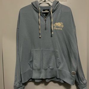 ROOTS QUARTERZIP HOODIE size Women’s XL (fits small-large).